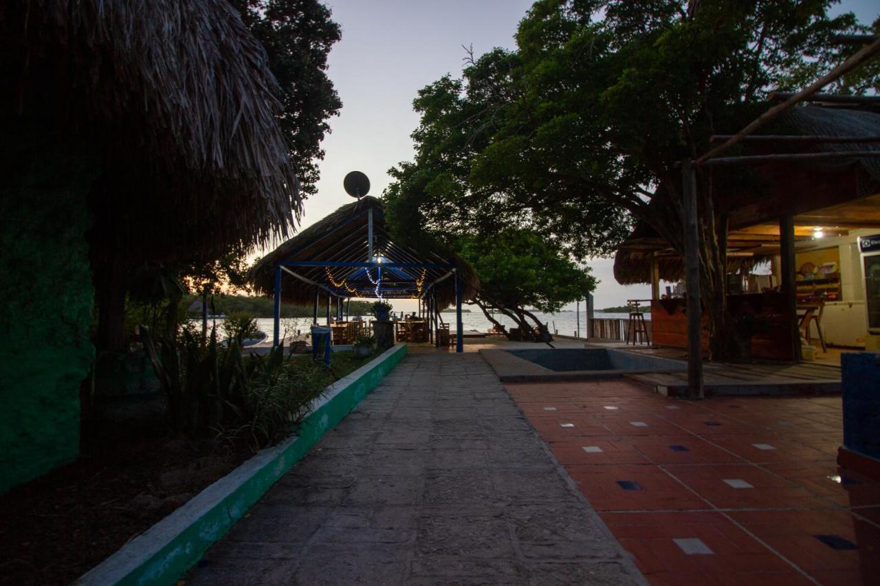 Isla Los Erizos Ecohouse Isla Grande  Buitenkant foto