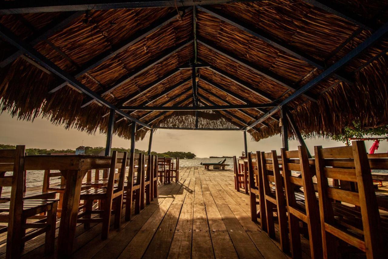 Isla Los Erizos Ecohouse Isla Grande  Buitenkant foto
