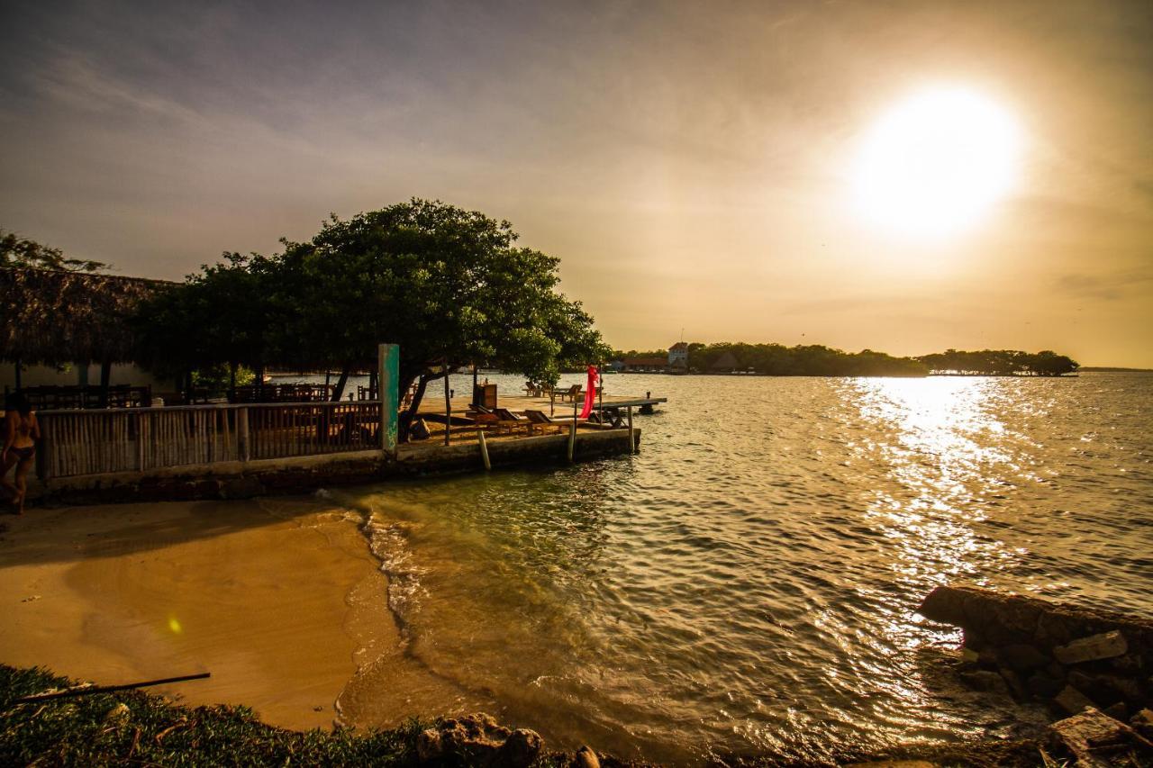 Isla Los Erizos Ecohouse Isla Grande  Buitenkant foto