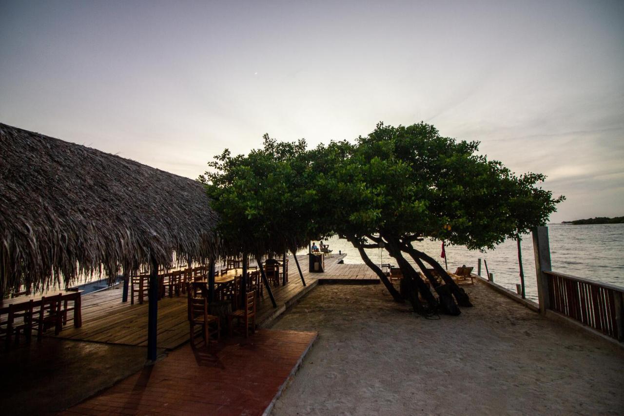 Isla Los Erizos Ecohouse Isla Grande  Buitenkant foto