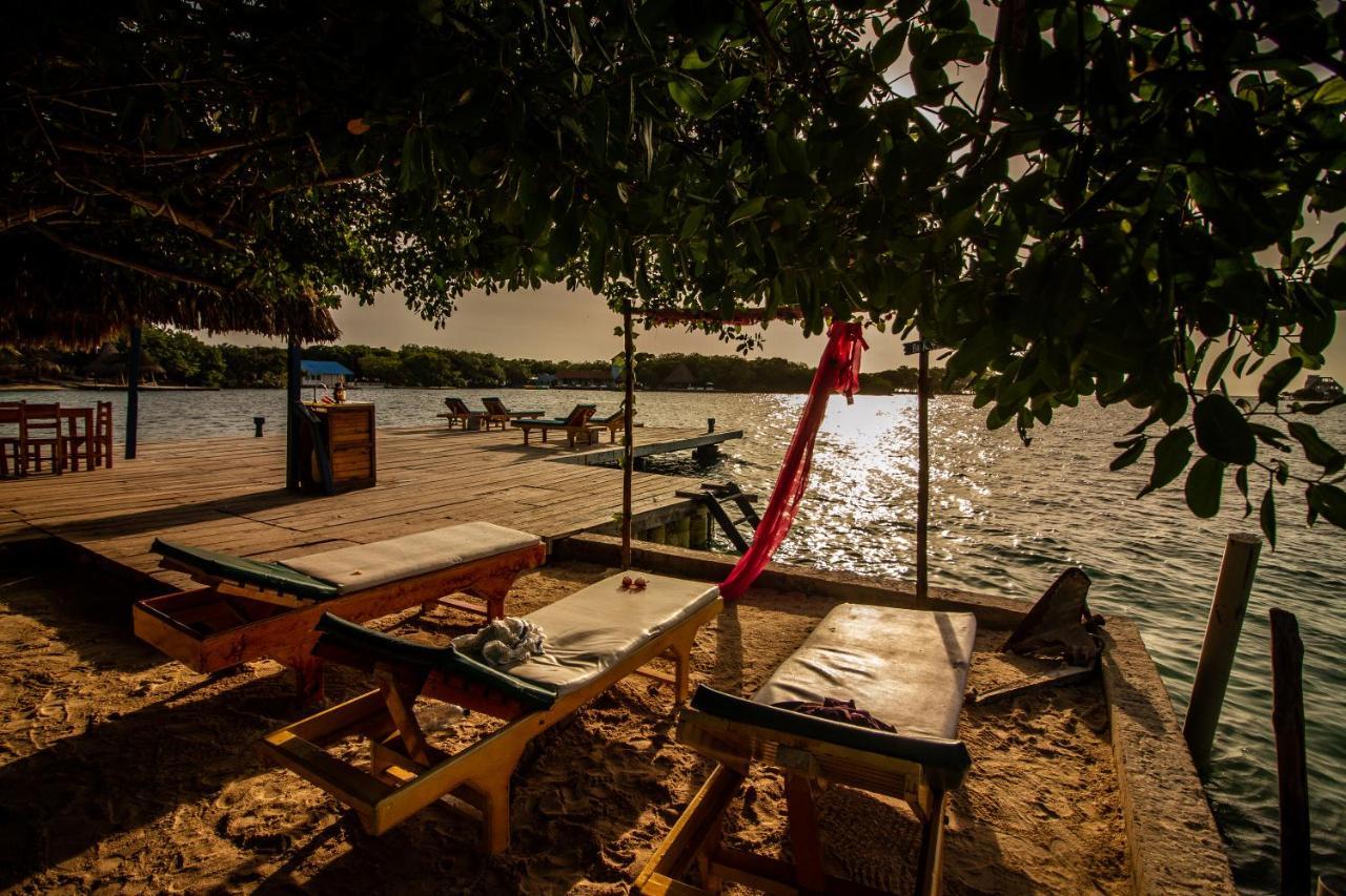 Isla Los Erizos Ecohouse Isla Grande  Buitenkant foto