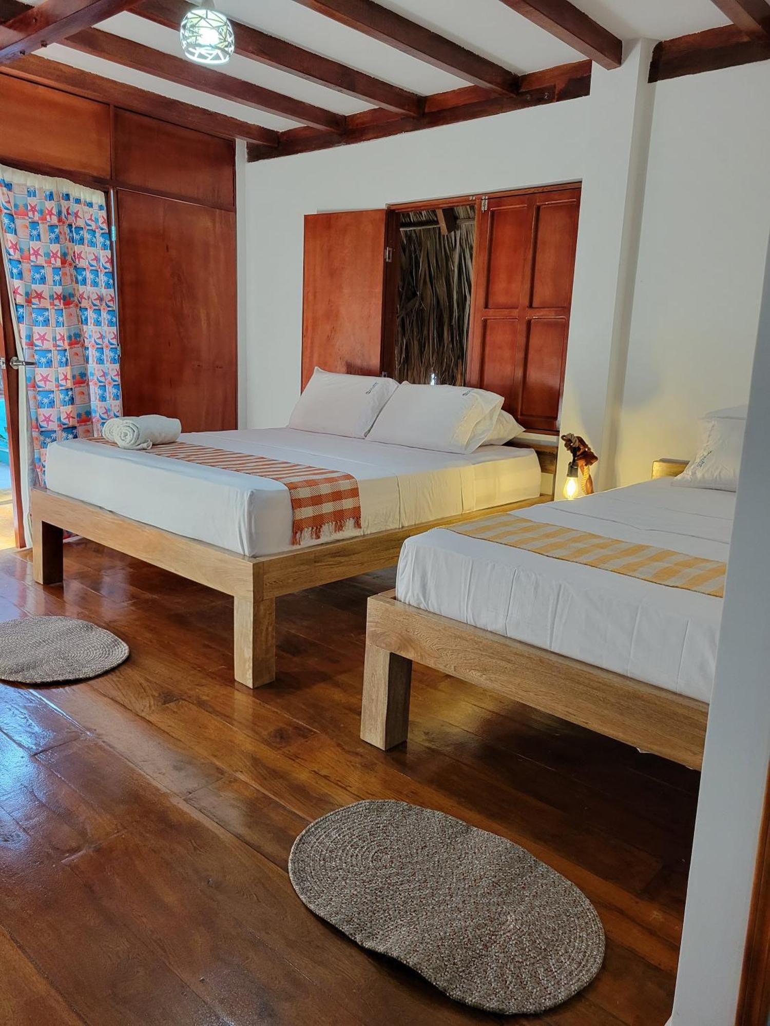 Isla Los Erizos Ecohouse Isla Grande  Buitenkant foto